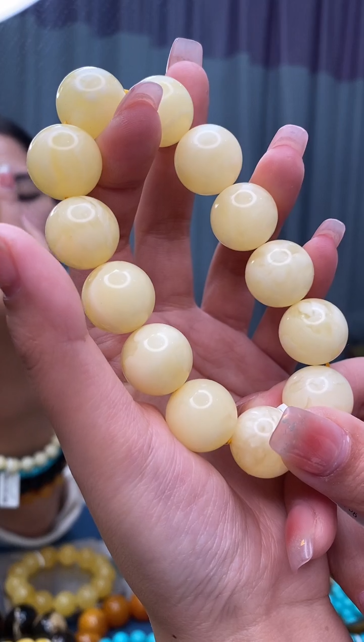 【闪购商品】琥珀裸石未镶嵌1/30-GM-#239