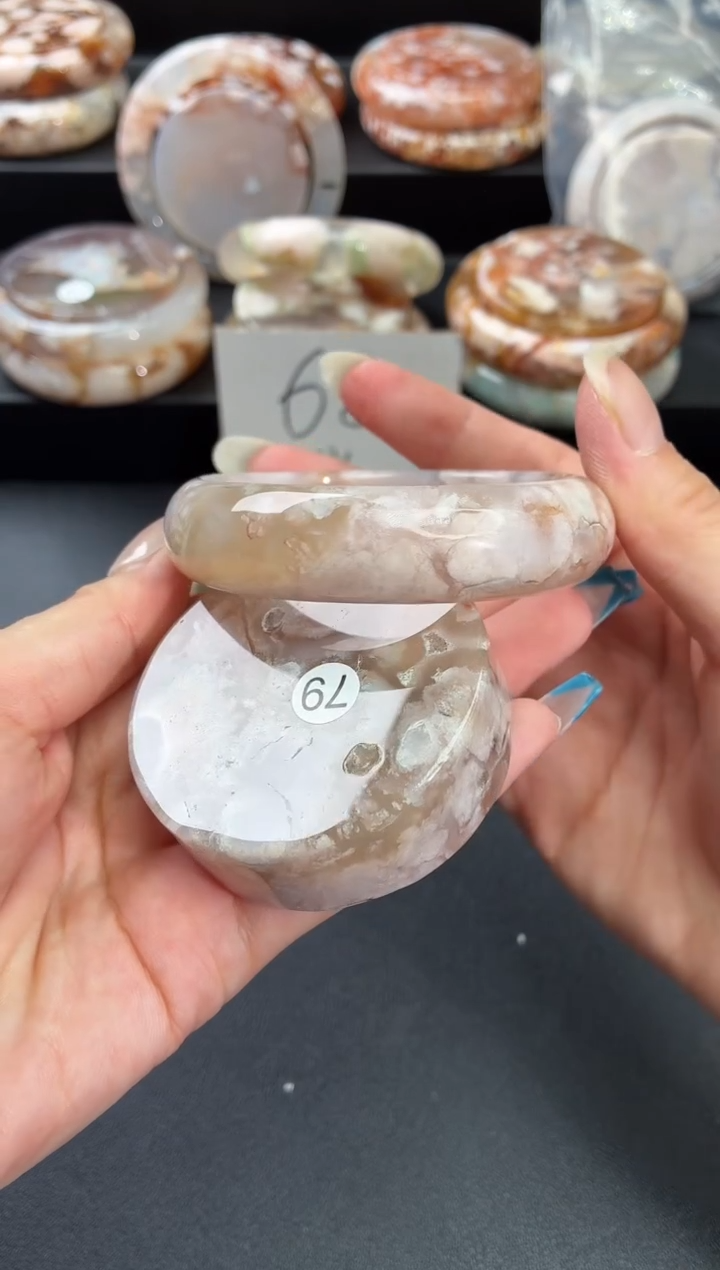 手镯玛瑙/玉髓未镶嵌石英质玉57圈56/57带(赠送镯心)