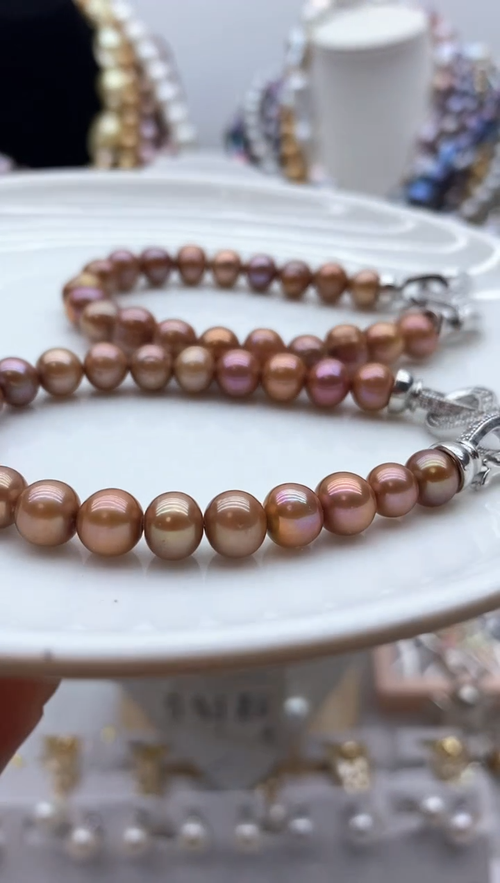 【闪购商品】淡水珍珠颈饰钛钢9