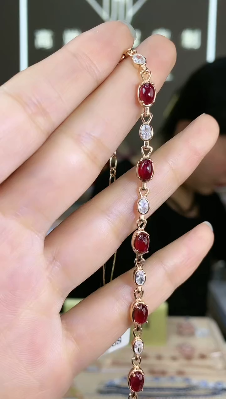 【闪购商品】红宝石手链银S925镶嵌手链