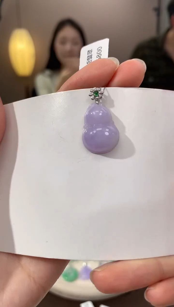 翡翠18K金镶嵌颈饰天然缅甸a货翡翠