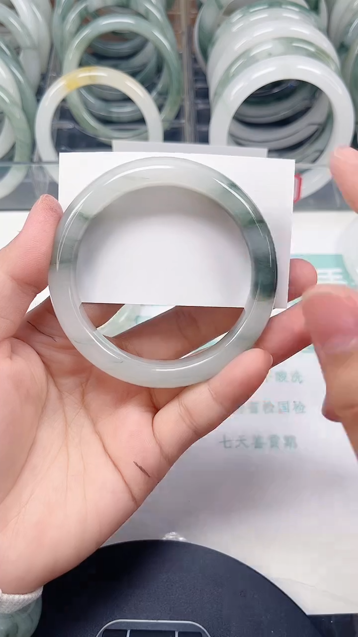 未镶嵌手镯石英质玉259-57/58