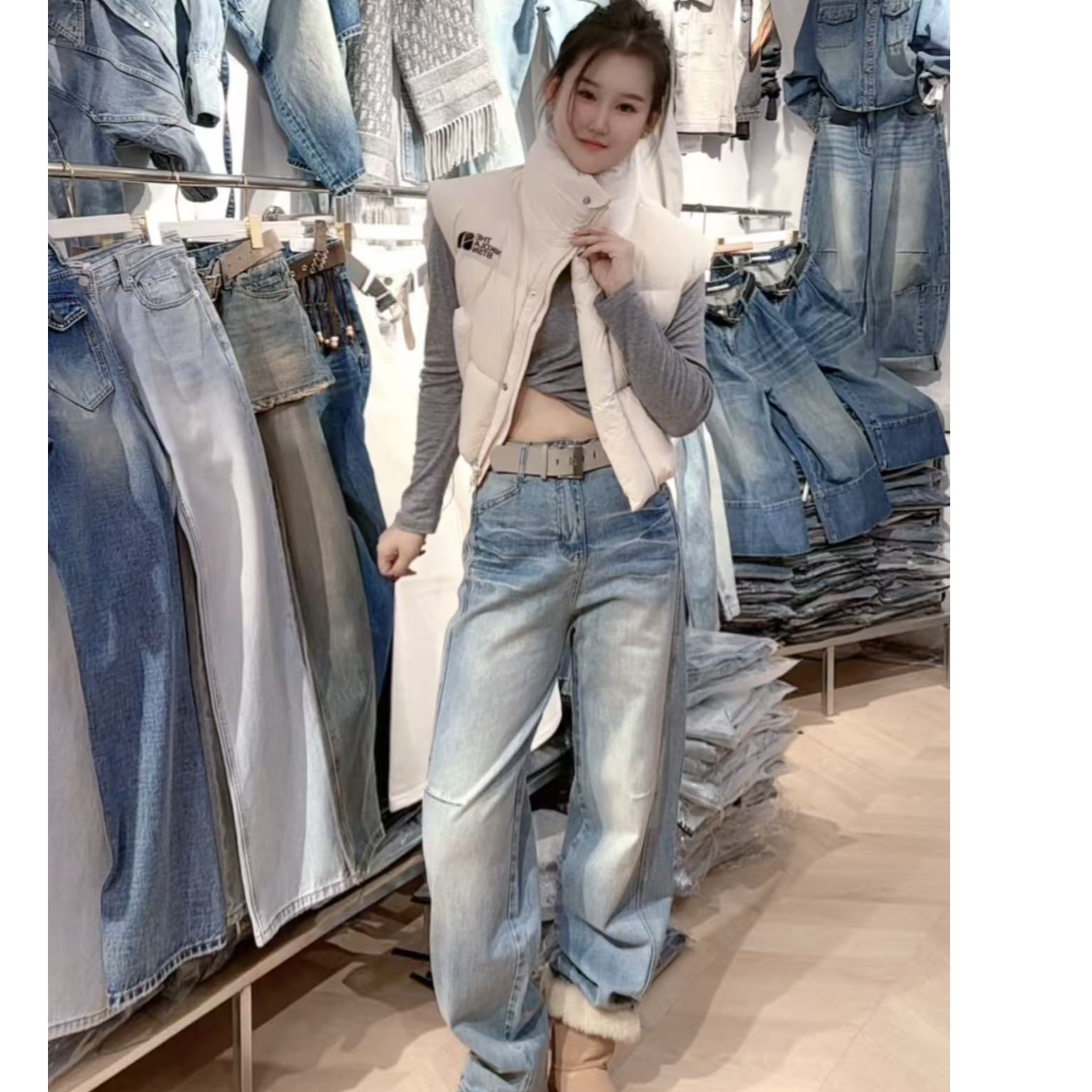 2025新款欧版复古水洗显瘦弯刀牛仔裤女阔腿裤52878