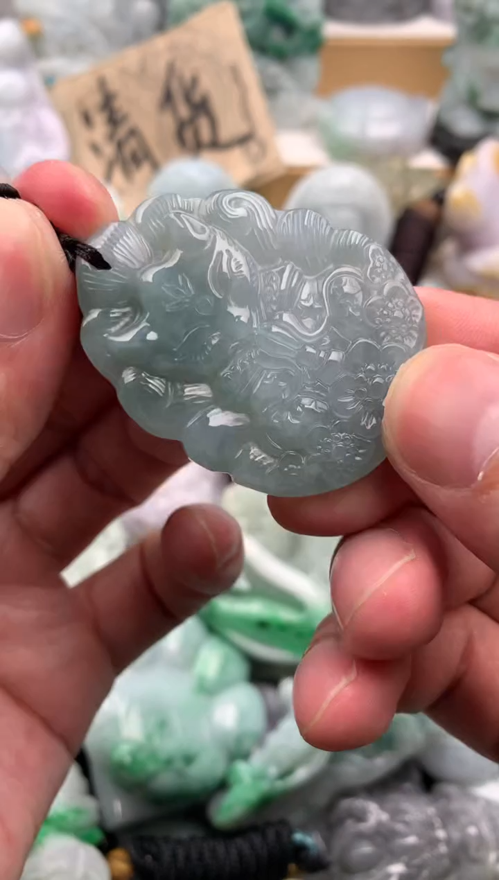吊坠(不含链)未镶嵌翡翠1