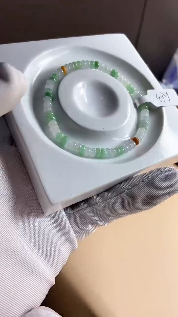 【闪购商品】翡翠手串未镶嵌翡翠手串A63