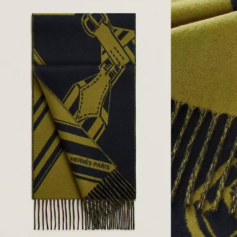 未使用 Hermes/爱马仕 蔚蓝/绿色/海军蓝 曲折马鞍 羊绒围巾 