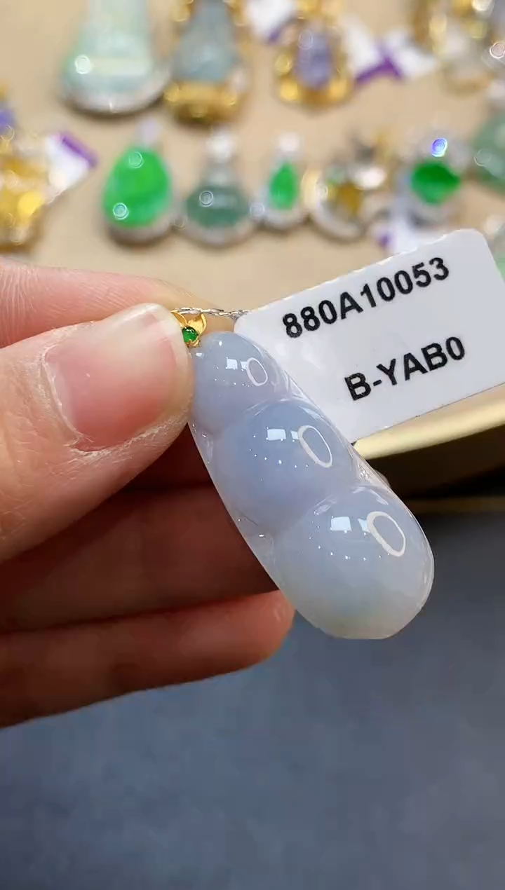 【闪购商品】翡翠吊坠(不含链)18K金镶嵌4781　　　