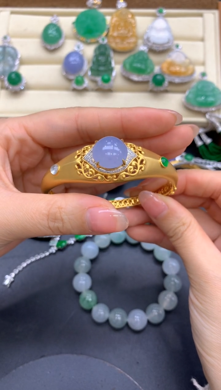 【闪购商品】翡翠手镯18K金镶嵌573-中国好珍宝