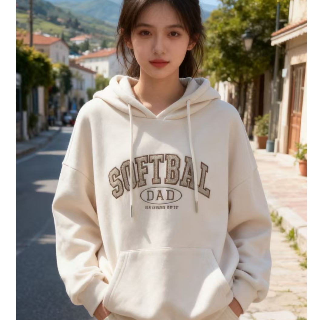 9595189高端专享天花板儿童秋冬款加绒连帽卫衣米色（靠谱）