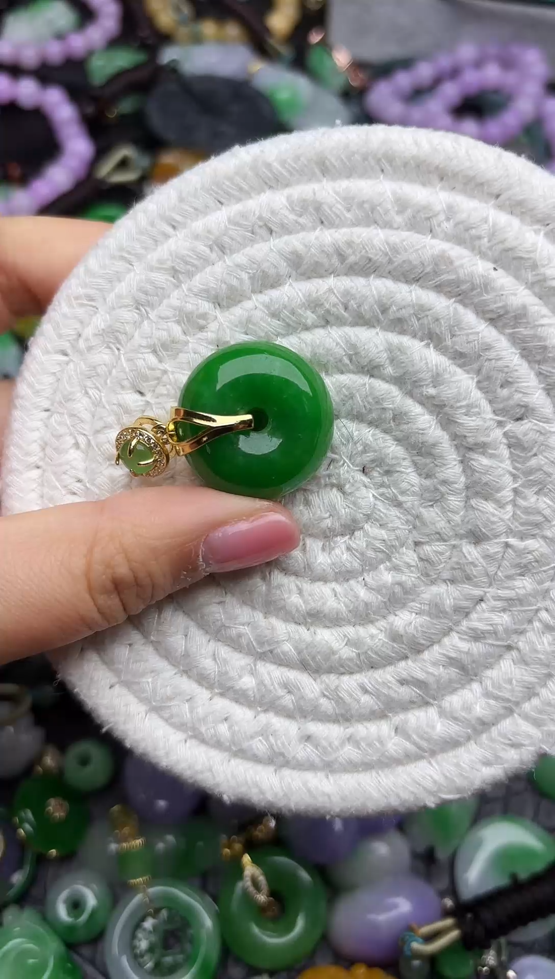 颈饰未镶嵌翡翠缅甸翡翠吊坠