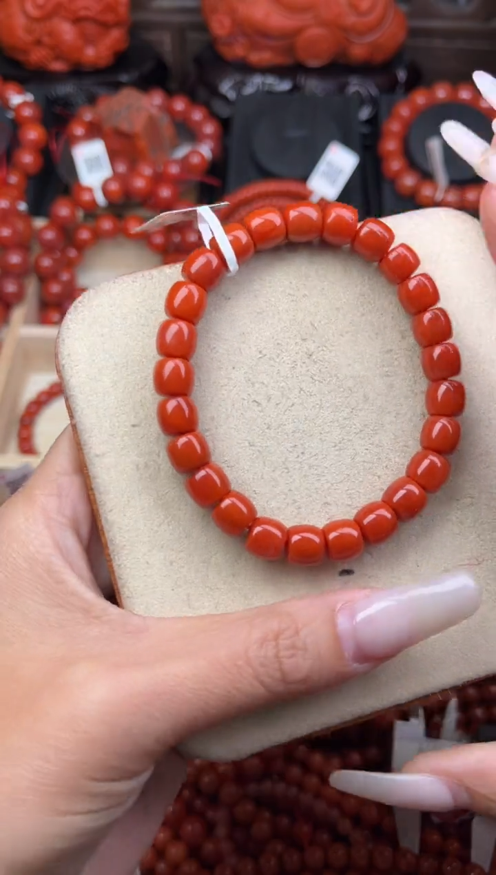 【闪购商品】南红玛瑙珠宝奇石未镶嵌8