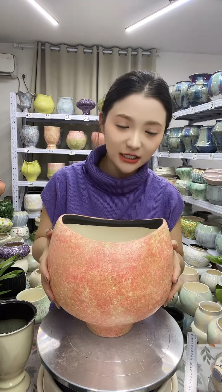 【12.4号】  花盆  高 ：23    口：21