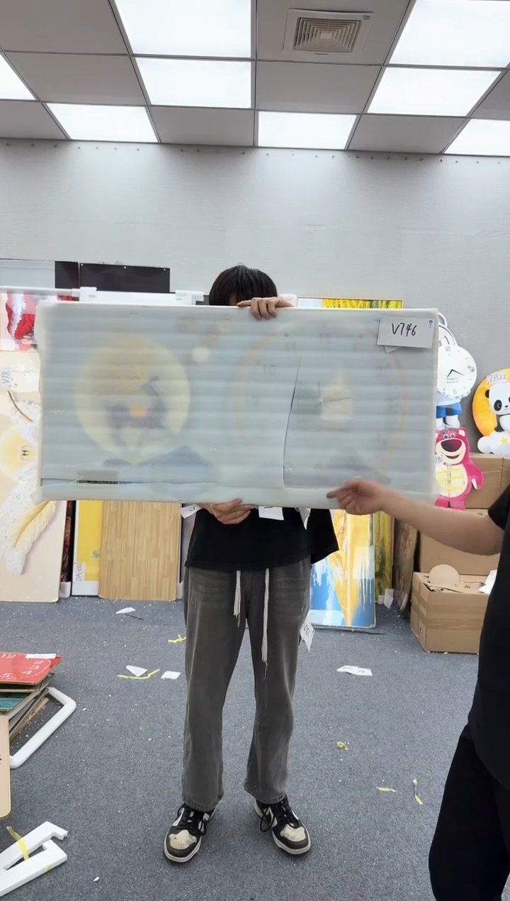 圆形孤品微瑕黑马闪购V746