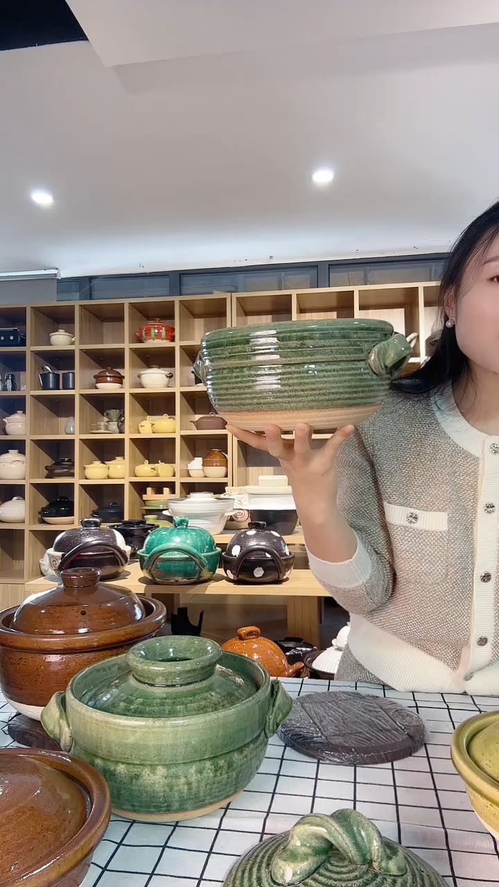 陶信乐烧金奖土锅