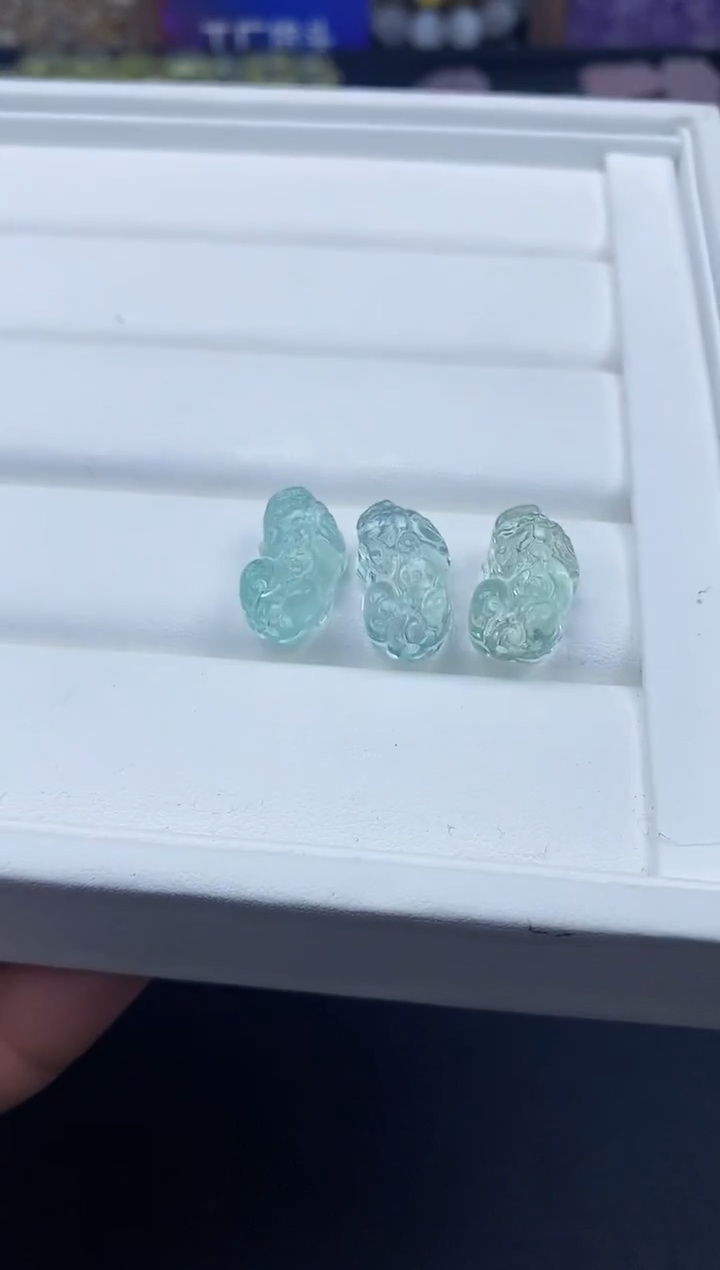 【闪购商品】萤石颈饰未镶嵌26a多样性发其一/2.20/1个