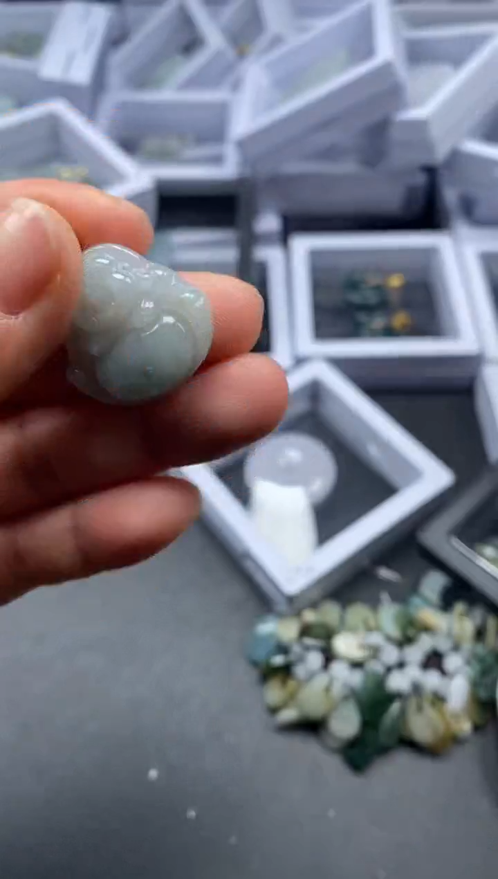 吊坠(不含链)未镶嵌翡翠3695