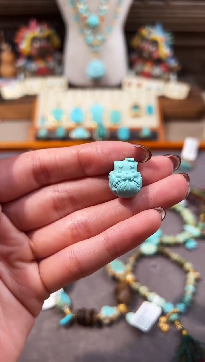 未镶嵌绿松石配饰凤九