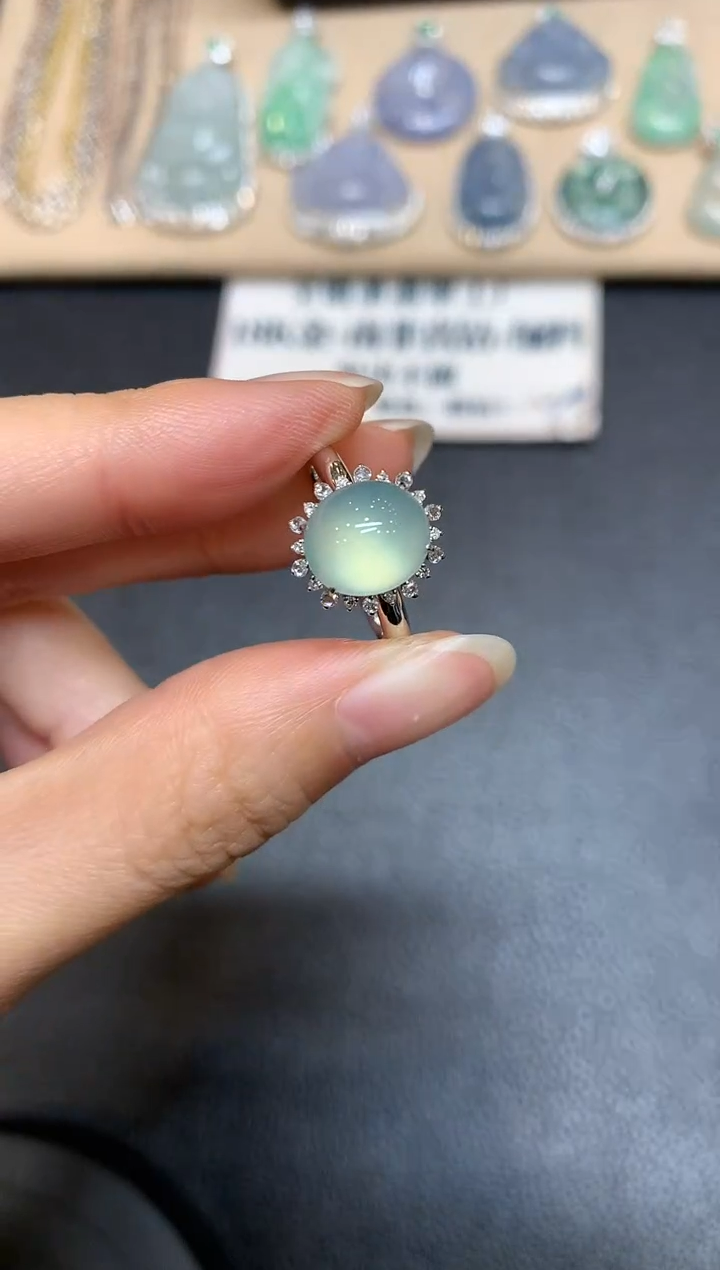 【闪购商品】翡翠戒指18K金镶嵌【无服务费