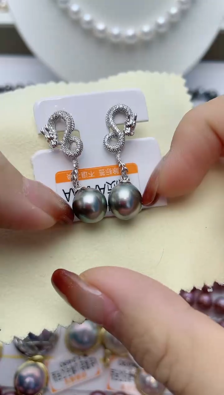 【闪购商品】海水珍珠耳饰银S925镶嵌W99