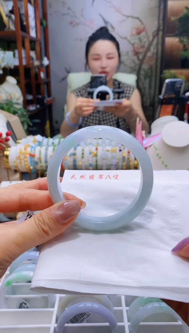 翡翠手镯未镶嵌85号58.5/12.4*8.3