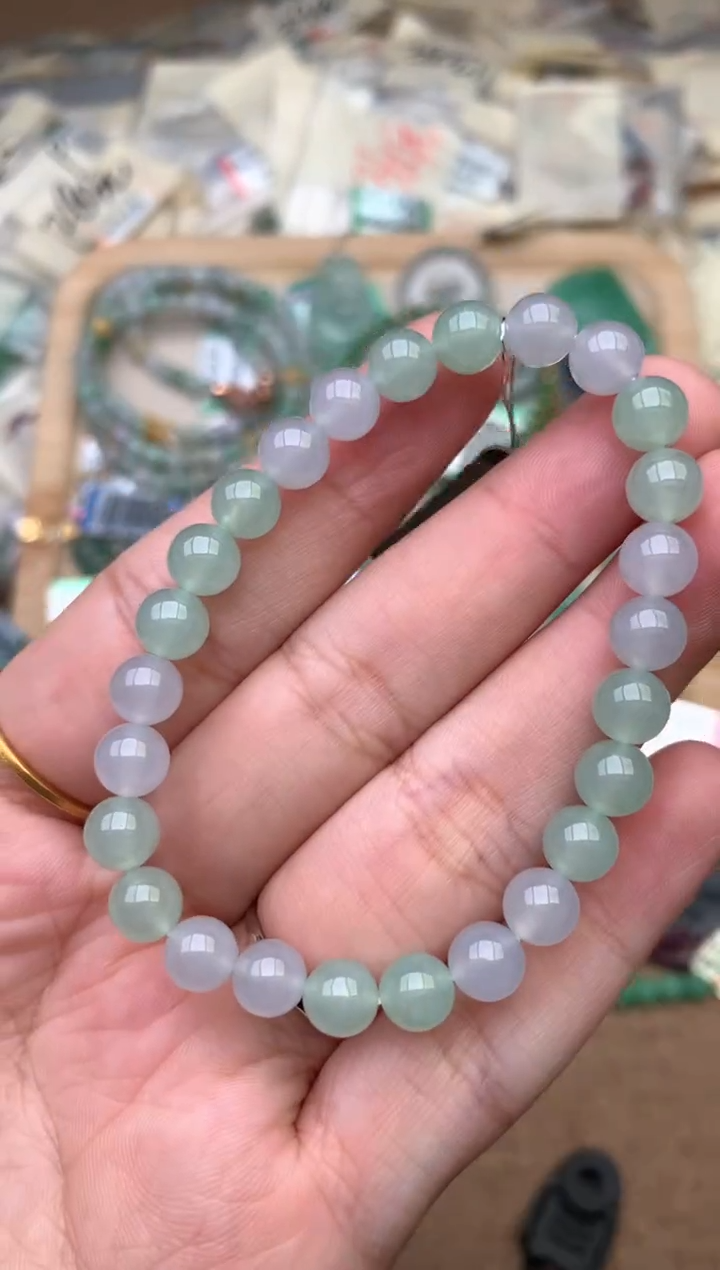 未镶嵌挂件翡翠1