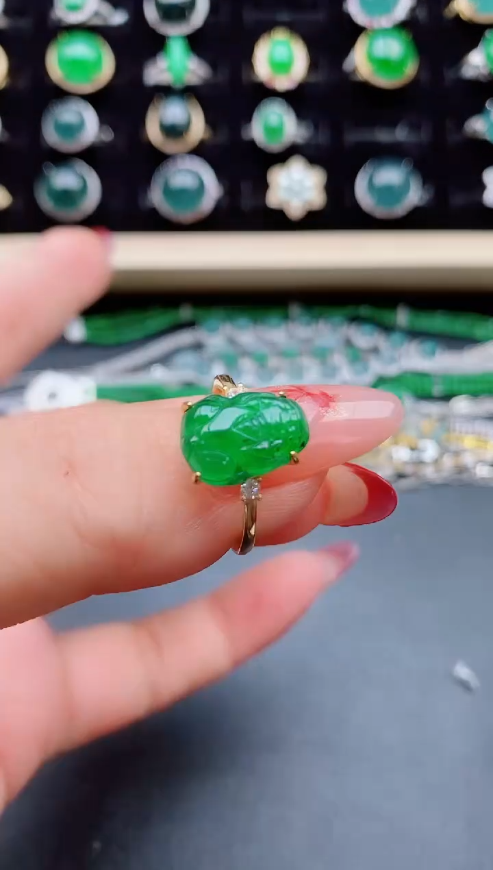 【闪购商品】翡翠戒指银S925镶嵌31321