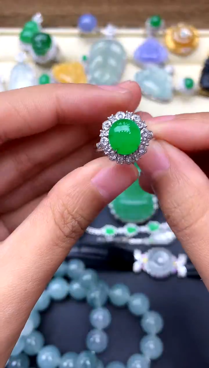 【闪购商品】翡翠戒指18K金镶嵌383-中国好珍宝