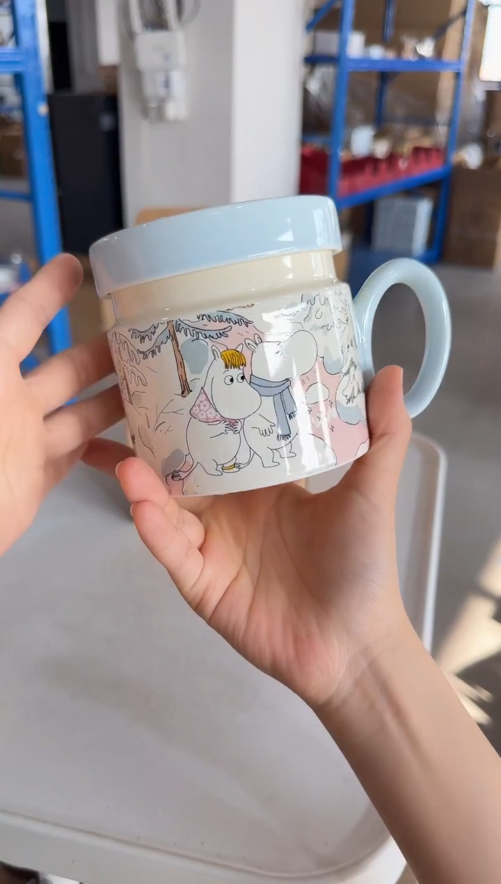 瓷片姆明冬雪盖杯（含茶滤）