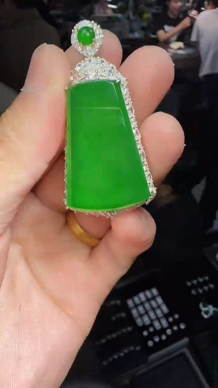 【闪购商品】定制翡翠未镶嵌无事牌1