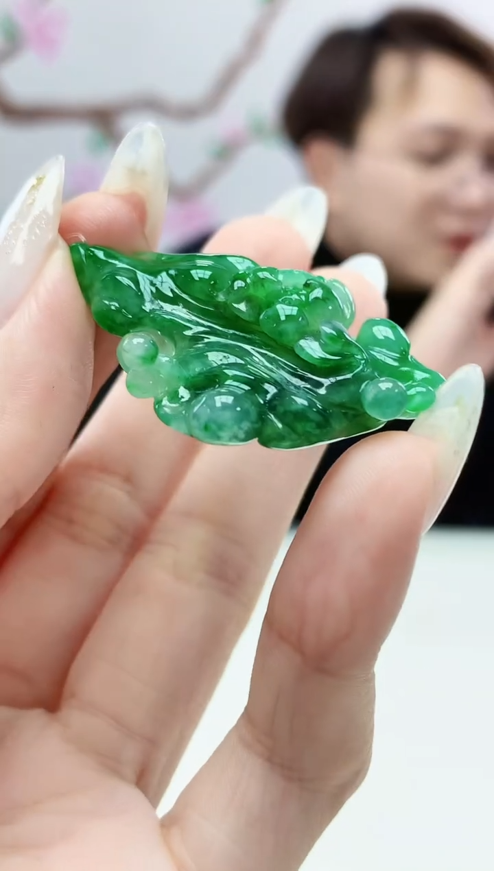 定制翡翠未镶嵌001ee-毛货挂件80赠金扣