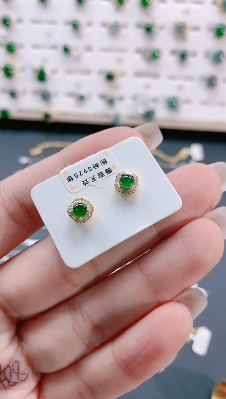 【闪购商品】翡翠耳饰银S925镶嵌天然翡翠