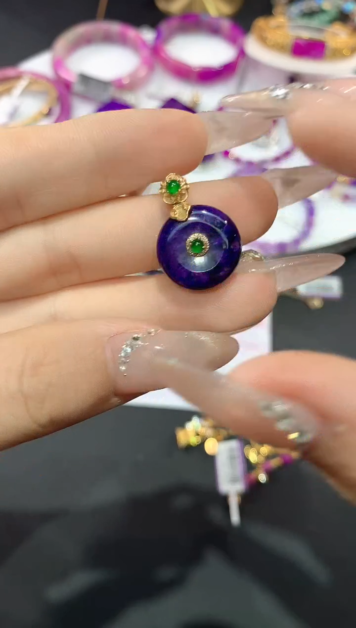 苏纪石（舒俱来）18K金镶嵌.吊坠