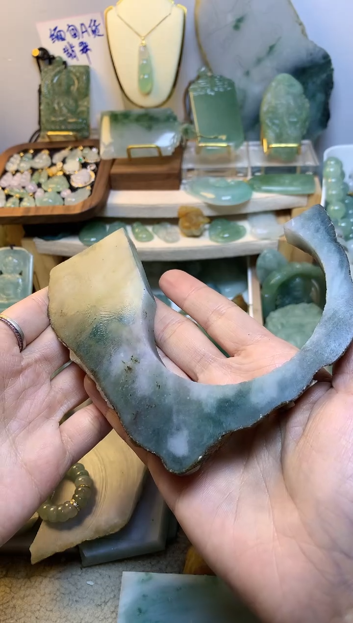 未镶嵌挂件翡翠钓*缅甸A货翡翠，没有运费险 
