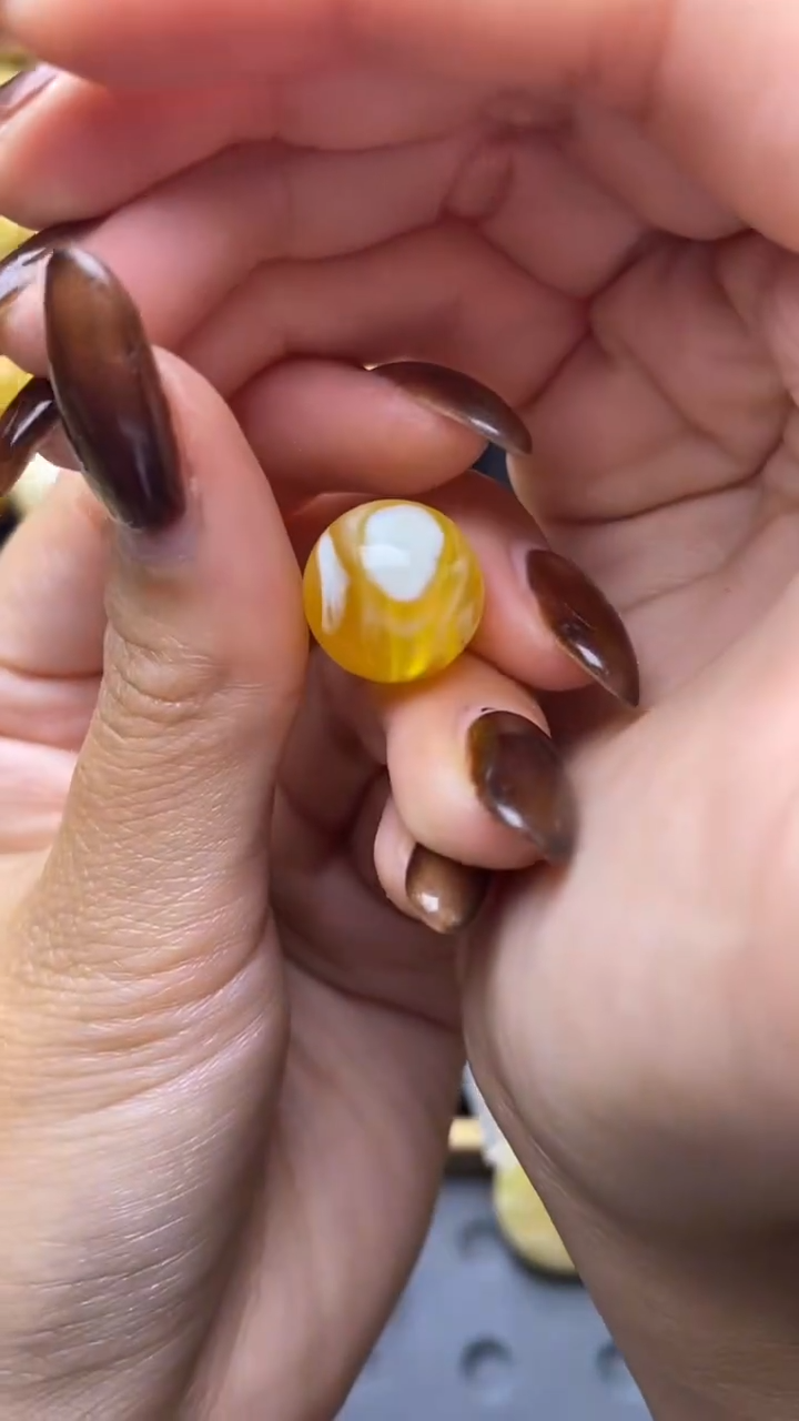 【闪购商品】琥珀裸石未镶嵌蜜蜡98