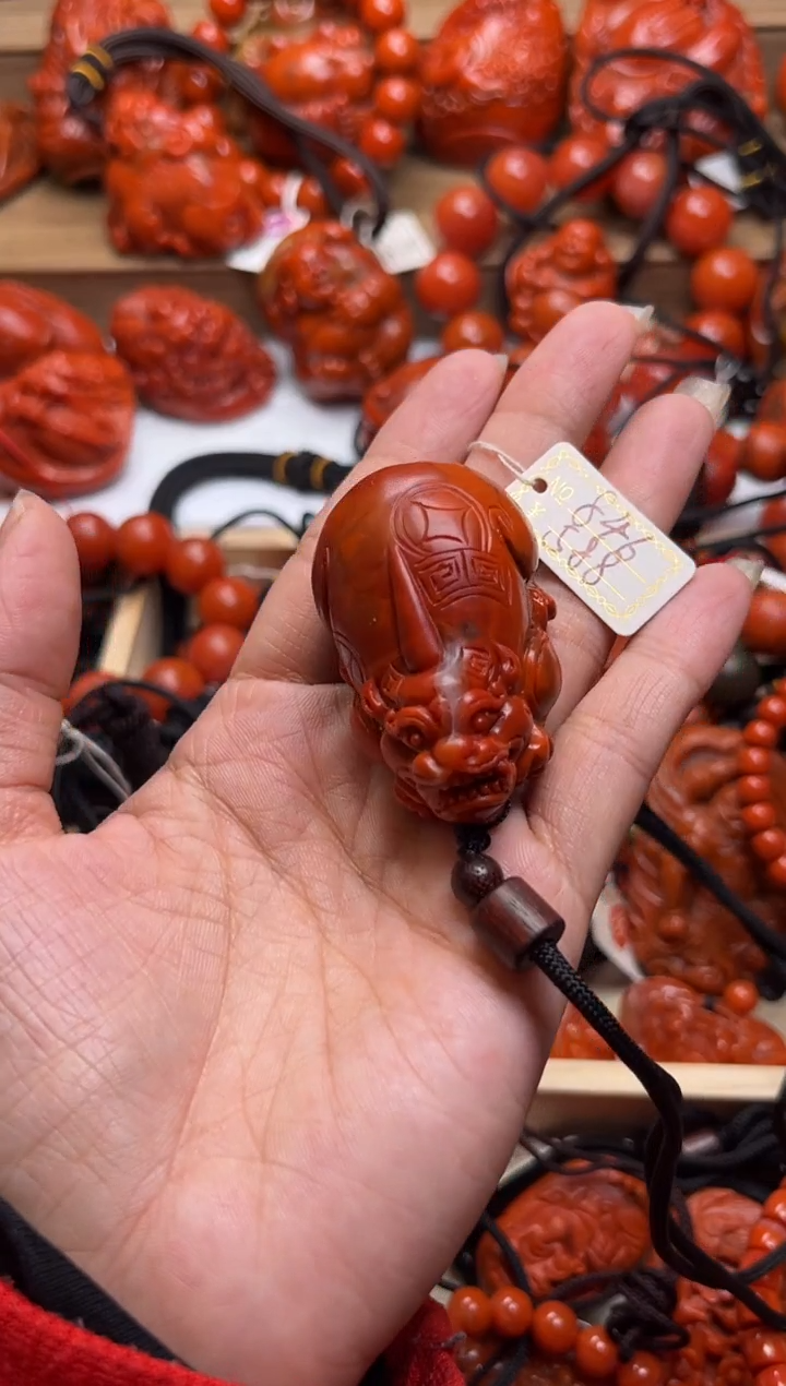 【闪购商品】南红玛瑙珠宝奇石未镶嵌846