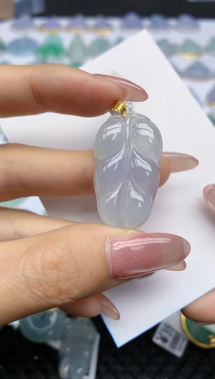 【闪购商品】翡翠颈饰18K金镶嵌天然翡翠A货