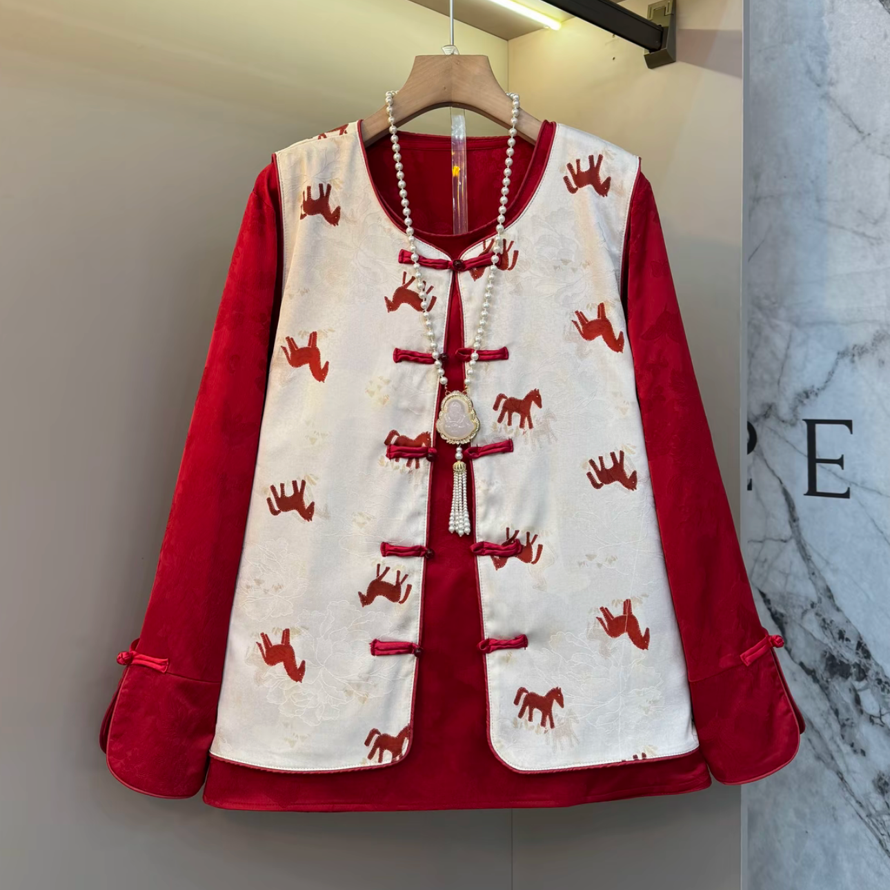 妍【马年战袍】大码新中式国风提花单面穿马甲