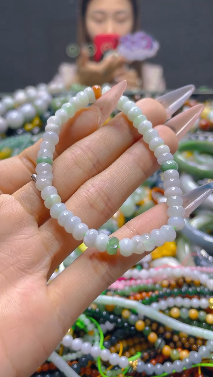 颈饰未镶嵌翡翠5MM