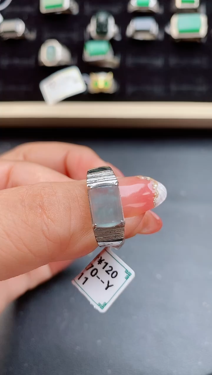 【闪购商品】翡翠戒指银S925镶嵌508500