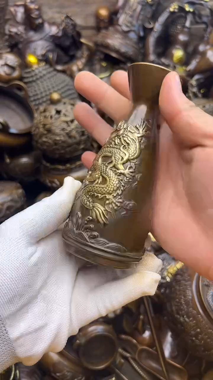 精美铜器，点击下单
