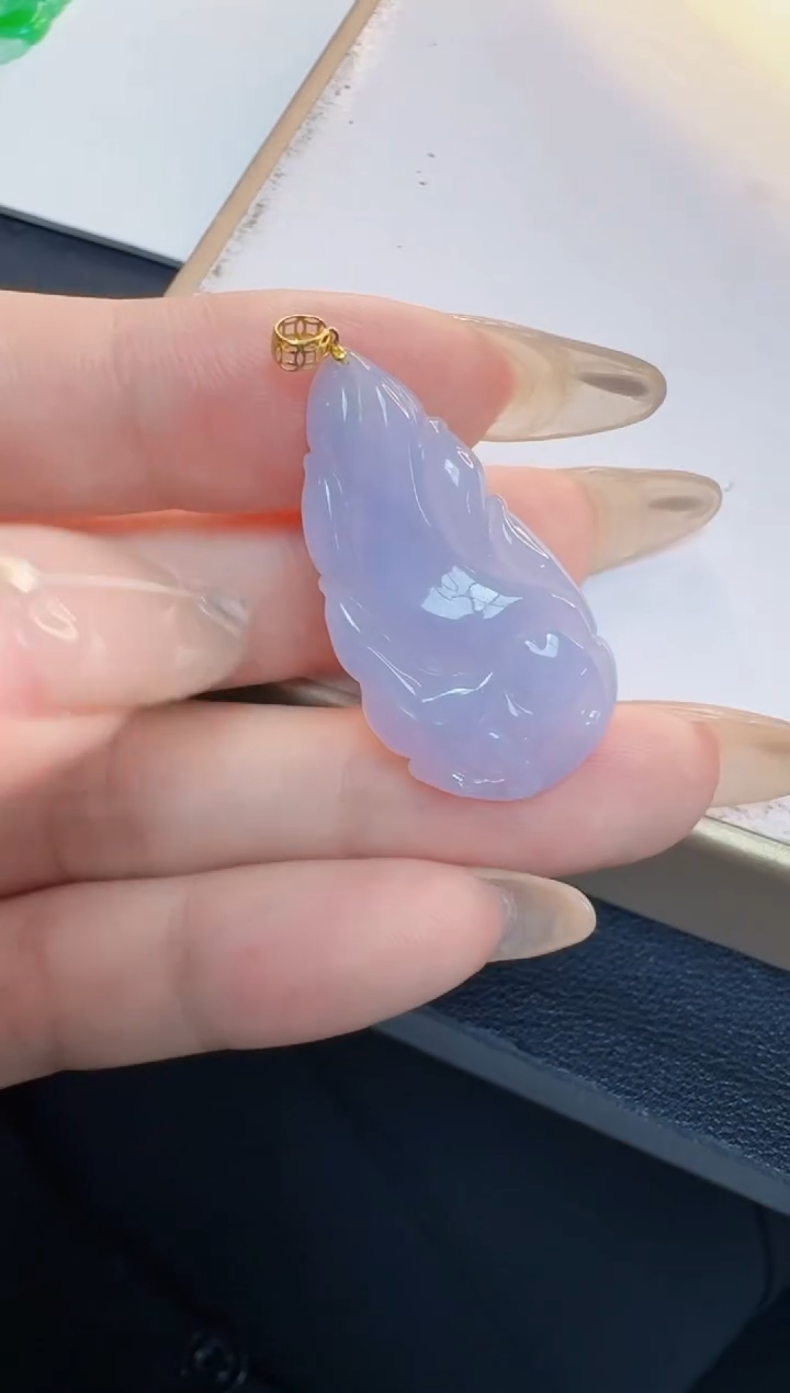 翡翠18K金镶嵌颈饰缅甸天然A货