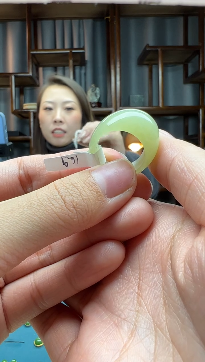 【闪购商品】和田玉颈饰未镶嵌戒圈  内径16.9