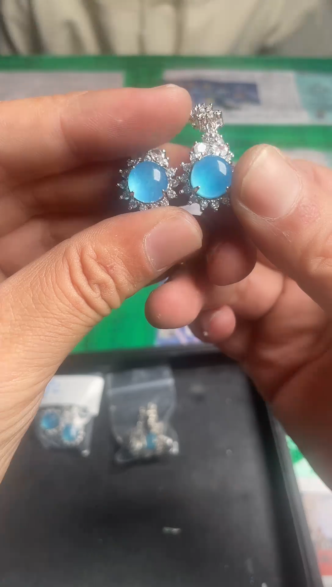 时尚精美高端吊坠