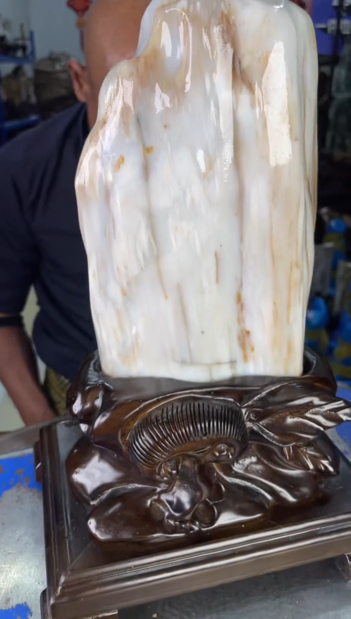 【闪购商品】硅化玉摆件未镶嵌59