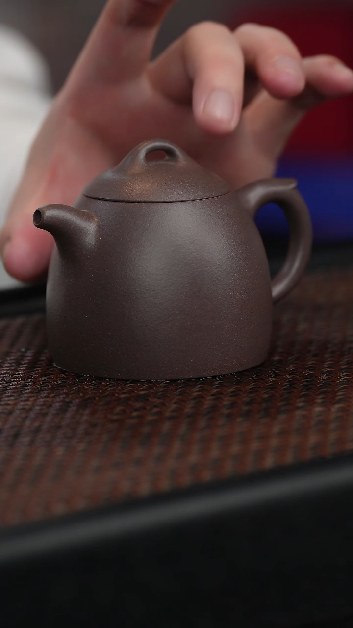 【闪购商品】宜兴紫砂原矿半手清灰秦权