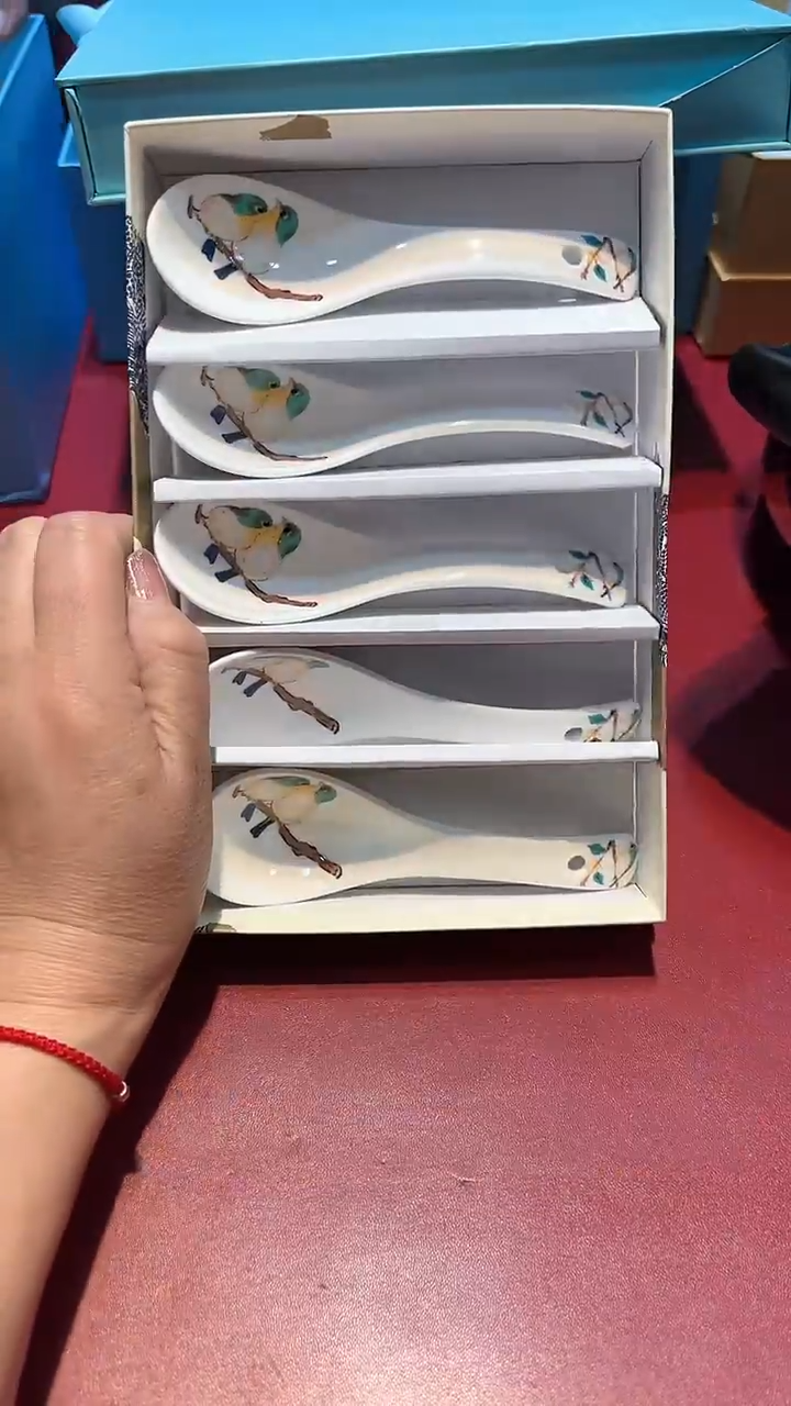 【闪购商品】瓷片锅碗瓢盆一件不剩