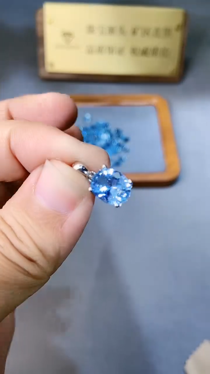 【闪购商品】海蓝宝石颈饰银S925镶嵌354