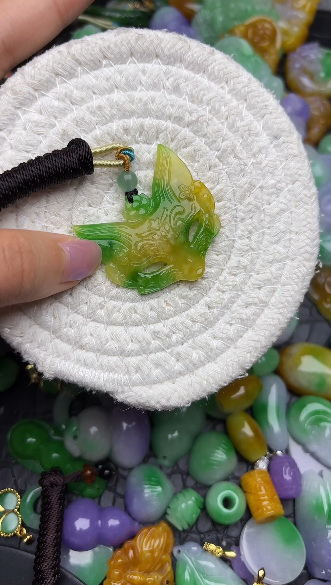 颈饰未镶嵌翡翠缅甸翡翠吊坠