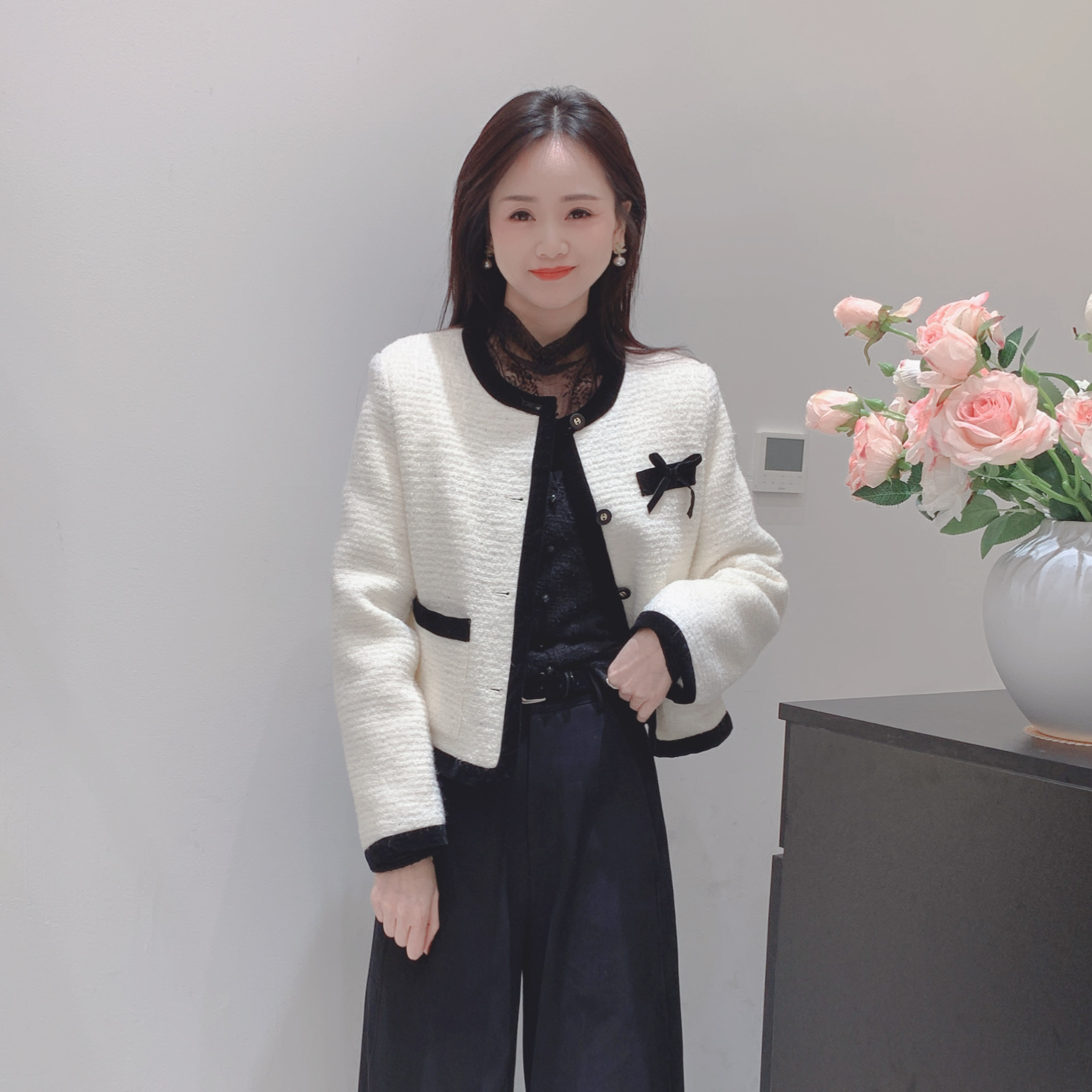 2025冬季优选【富家千金】高级感气质亮片撞色羽绒时尚小香风外套