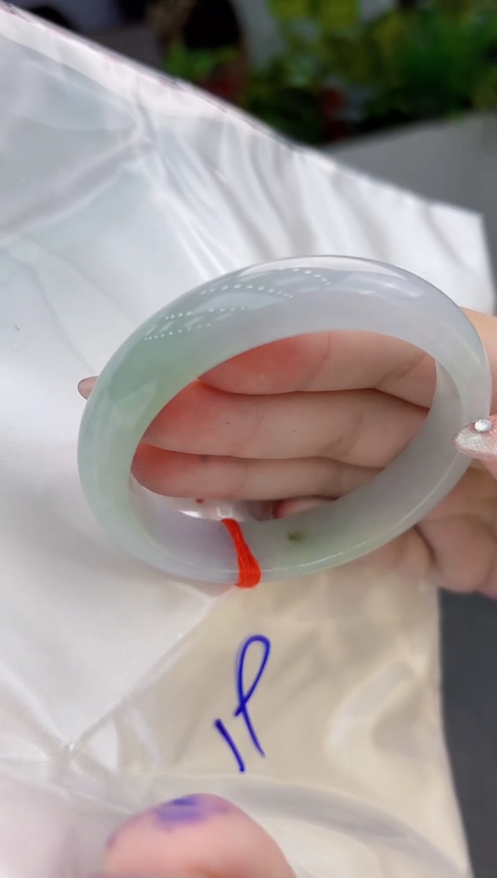 【闪购商品】翡翠手镯未镶嵌翡翠手镯